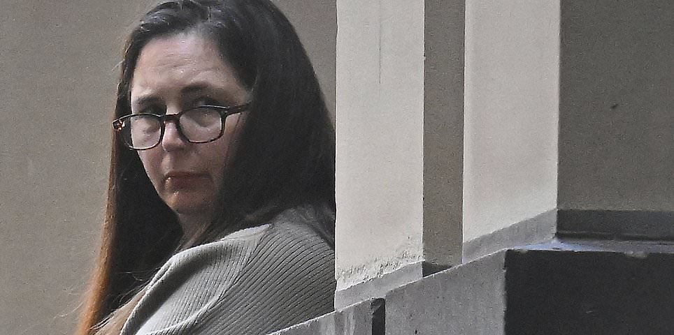 Erin Patterson mushroom murder trial LIVE updates: Patterson visited area with death cap mushrooms a day after expert spotted deadly fungi, phone records indicate