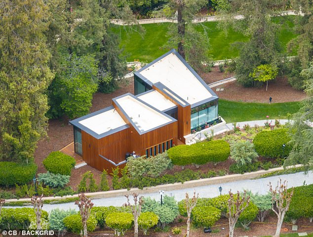 When Daren originally bought the mansion in 2016, he allowed Hefner to live out his last days at his beloved mansion