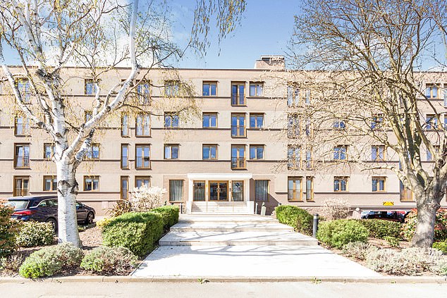 London, £200k: This property is nestled within the highly desirable Printwork Apartments