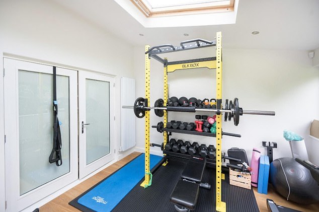 Inside, the property boasts an open plan living and dining kitchen area, an en-suite bedroom and a home gym.