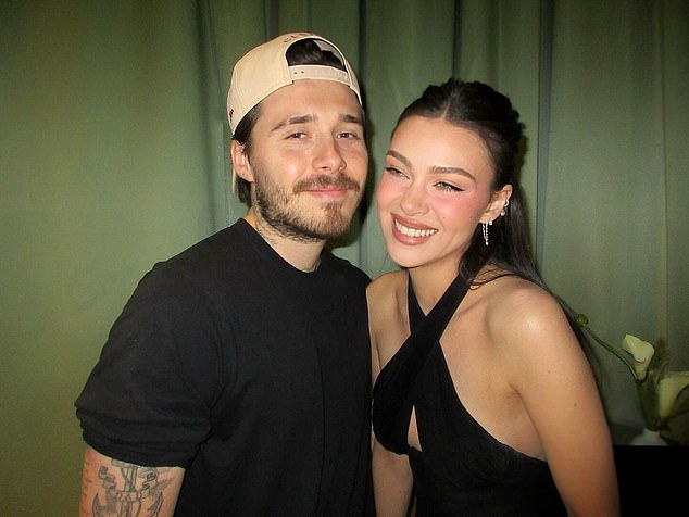 Those who know the Beckhams say that they have now ¿washed their hands¿ of Nicola, the 30-year-old daughter of US billionaire businessman Nelson Peltz, and blame her for controlling Brooklyn and being behind his no-shows