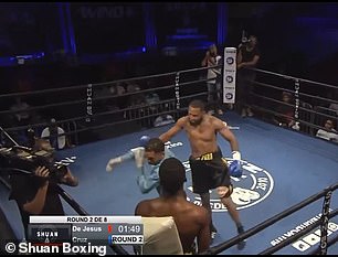Julio de Jesús attacks referee Smaylin Valdez during a June 2024 match in the Dominican Republic. De Jesús was handed a lifetime ban by the Dominican Republic National Boxing Commission