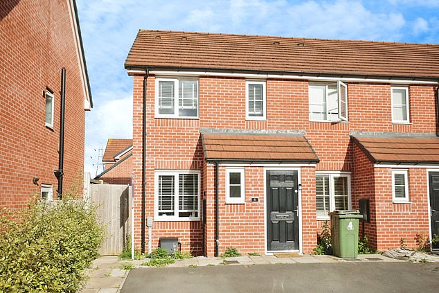 West Midlands, £200k: It is located in a quiet cul-de-sac location close to the park
