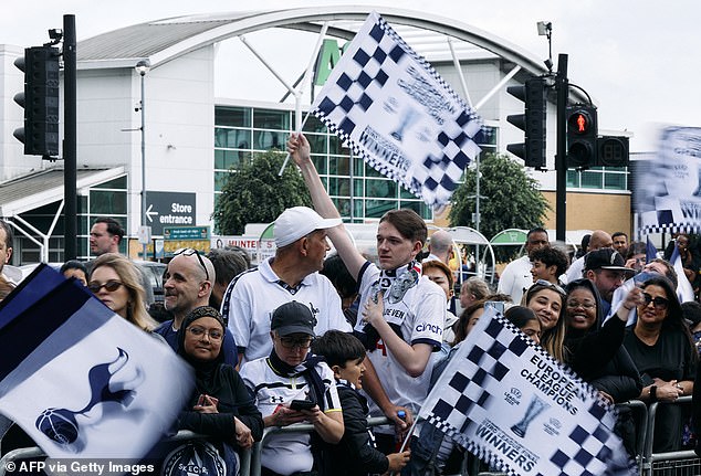 Spurs' 1991 FA Cup win was also marked with a parade around the old White Hart Lane ground