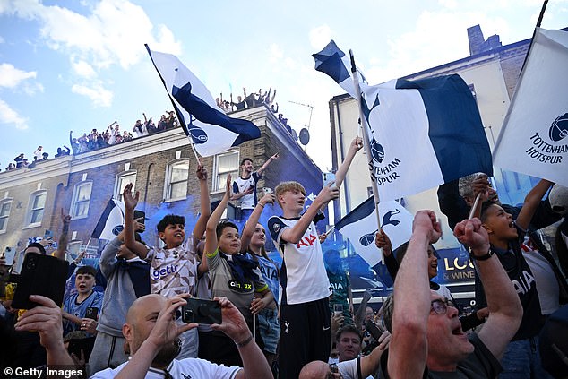 Ecstatic fans took to the streets of London to soak in the party atmosphere on Friday evening