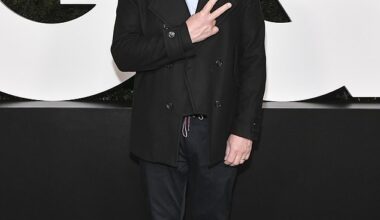 Rocker Mark Hoppus has had plenty of wild experiences as a member of Blink-182 ¿ but he once turned down the chance to share a smooch with an '80s icon who happened to be a man; Pictured in LA in 2021