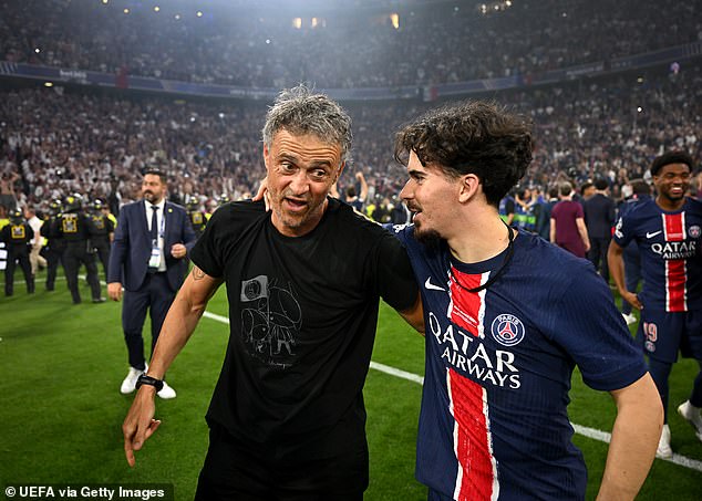 Luis Enrique paid tribute to his late daughter Xana with a shirt showing them planting a PSG flag