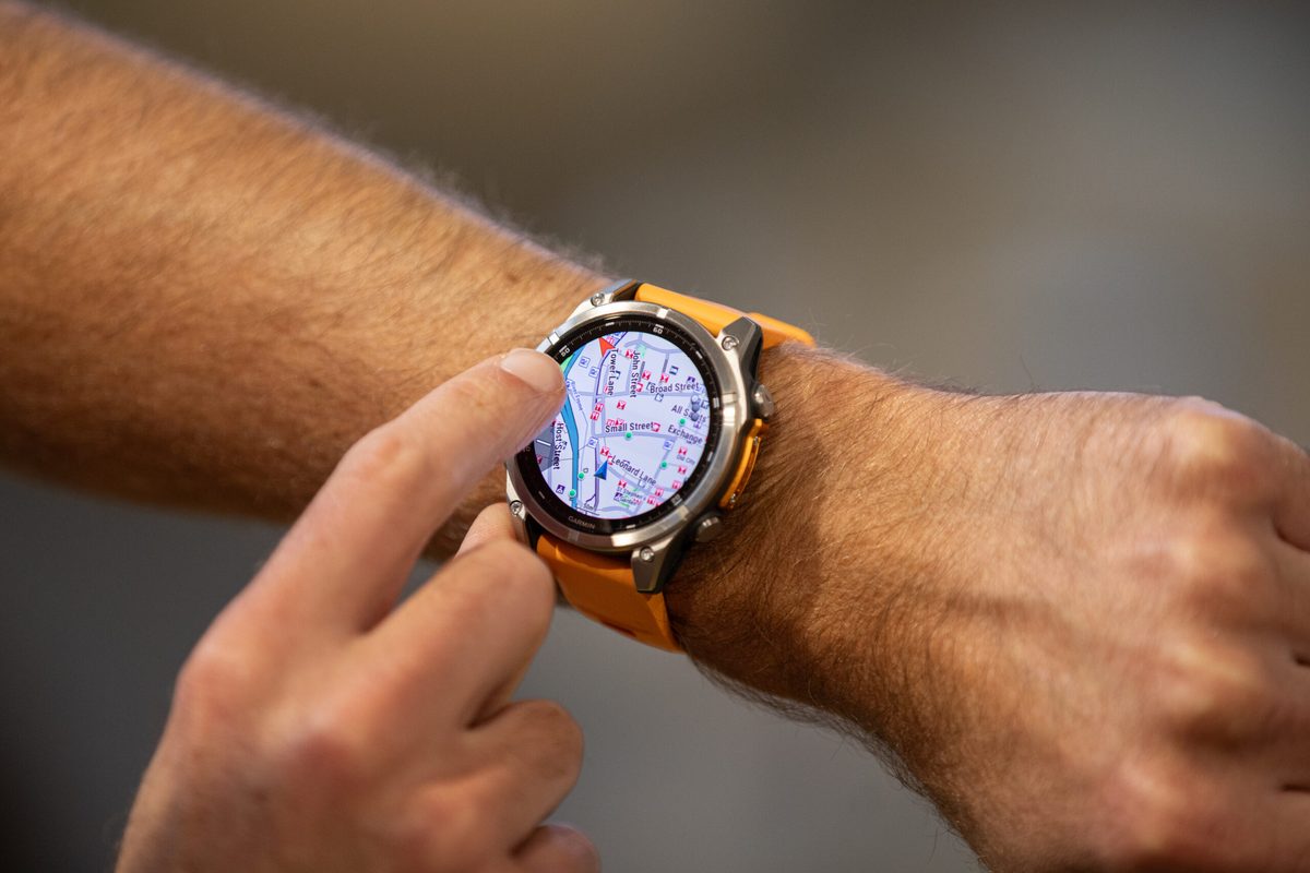 Garmin, Apple, Suunto: These are the best smartwatch deals on Amazon right now