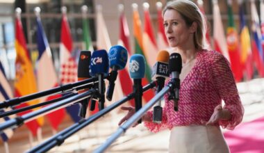 EU and UK pile pressure on Russia with parallel sanctions | Russia-Ukraine war News