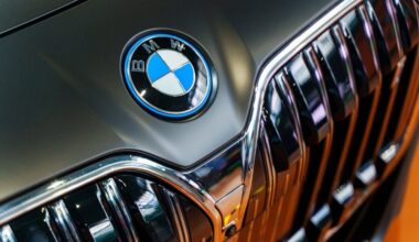 Europe's automotive sales lose global lifelines