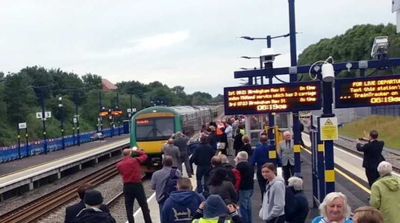 TRAVEL ALERT - Trains from Bromsgrove to Birmingham cancelled due to signaling fault