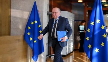Loan scheme to rearm Europe could be ‘important breakthrough’ in Ukraine support – The Irish Times