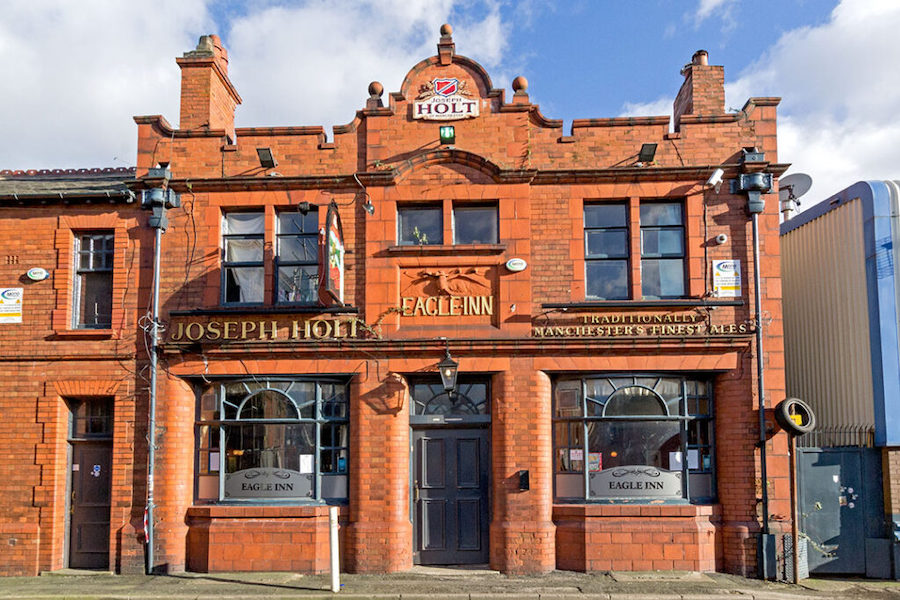 The best live music bars and small gig venues in Manchester