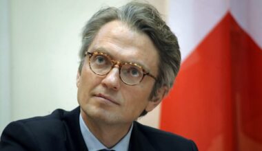 Sweden’s new national security adviser resigns within 24 hours amid Grindr photo scandal – POLITICO