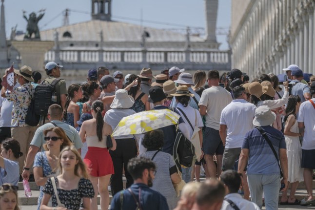 UNESCO Recommends Venice For Endangered Heritage List
