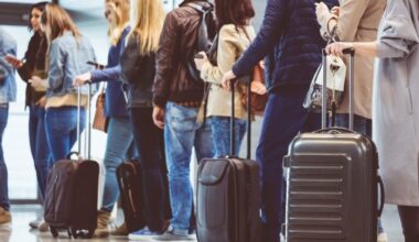 Open passport e-gates for Britons by summer, UK urges Germany and Netherlands