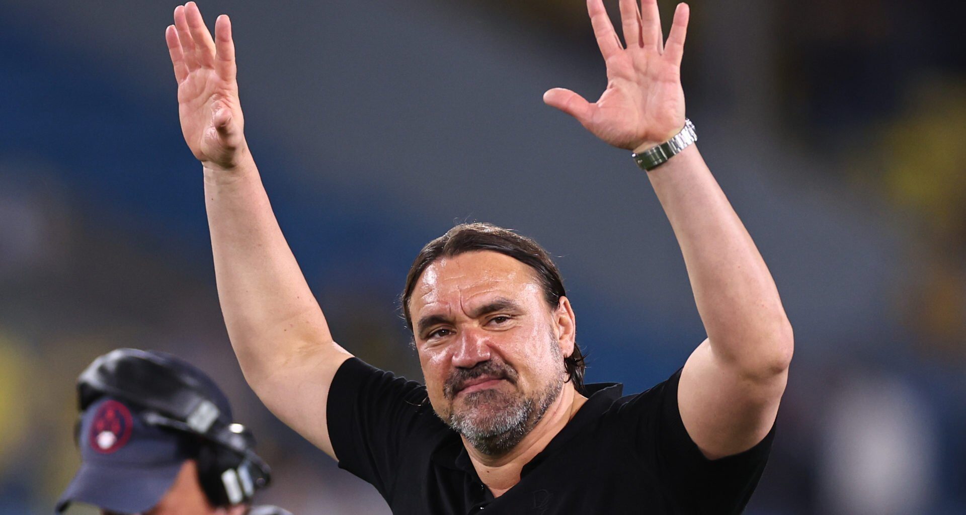 'Sign him up'… Leeds United fans are buzzing after hearing Daniel Farke wants to sign Championship talisman