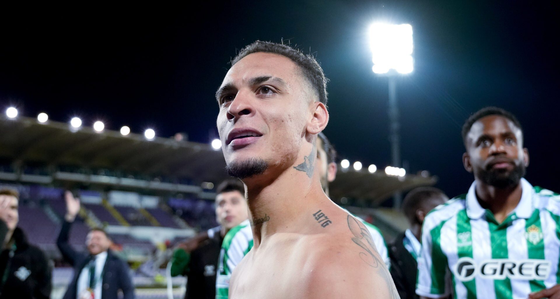 Real Betis fans send crystal clear message to Antony, they were all chanting one thing at him