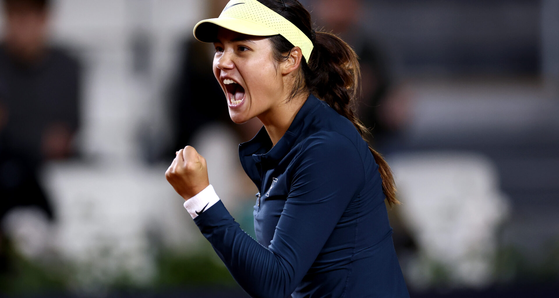 Raducanu battles to victory, Kostyuk ousts Eala