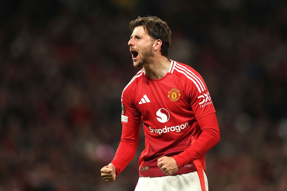 MANCHESTER, ENGLAND - MAY 08: Mason Mount of Manchester United celebrates scoring his team's first goal during the UEFA Europa League 2024/25 Semi Final Second Leg match between Manchester United and Athletic Club at Old Trafford on May 08, 2025 in Manchester, England. (Photo by Carl Recine - UEFA/UEFA via Getty Images)