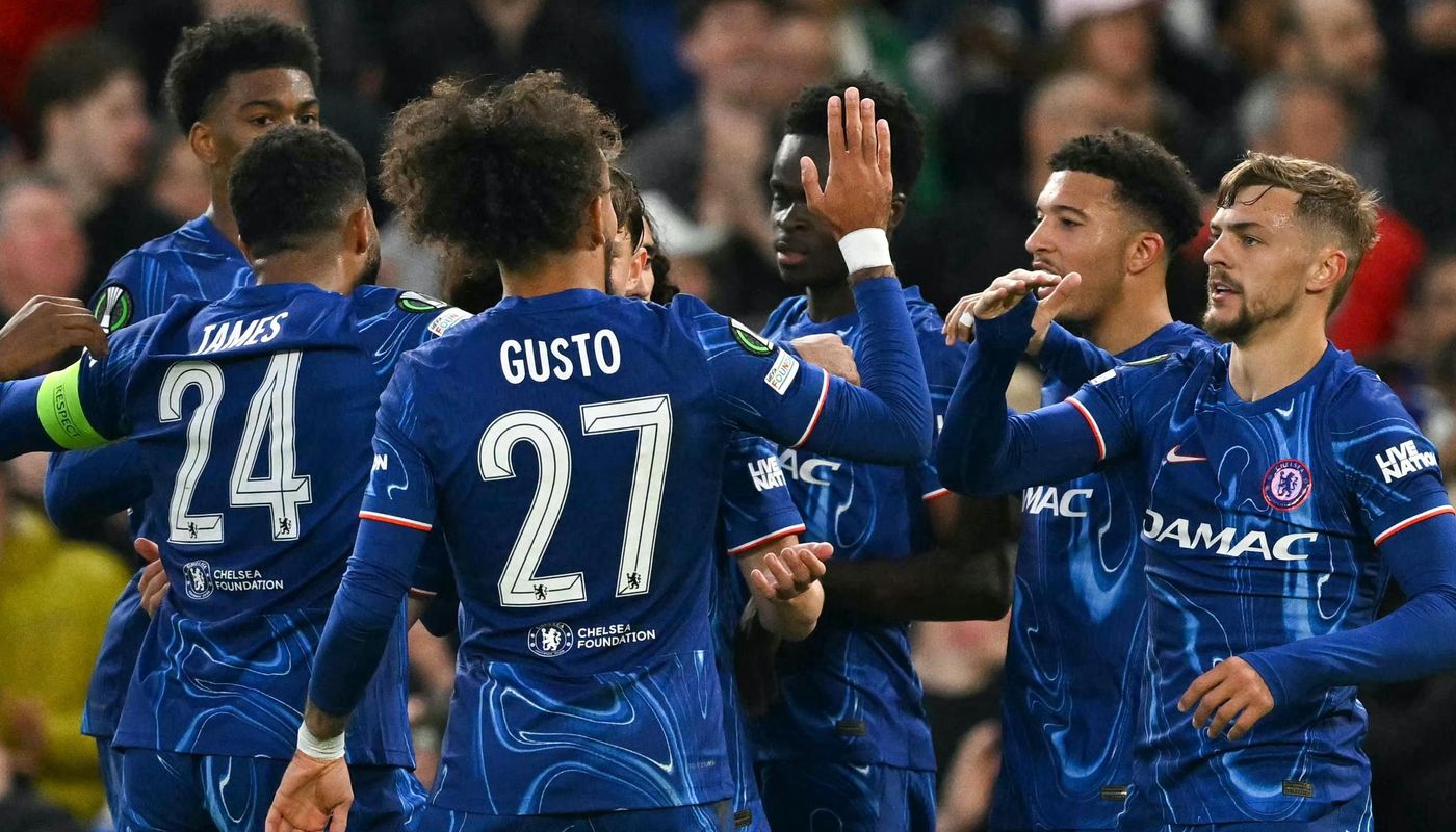 Group celebration after Chelsea's opener