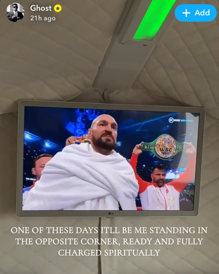 Joshua isn't giving up on the Fury fight just yet