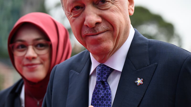 Turkey’s Erdogan appoints legal team to draft new constitution