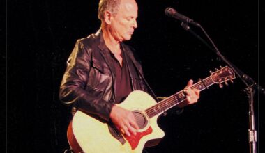 Was Lindsey Buckingham fired from Fleetwood Mac?