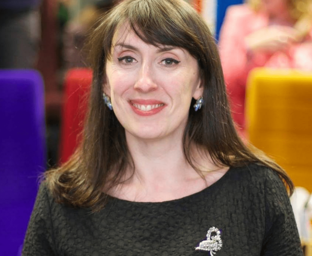 Mairi Kidd - Author Photo (1)