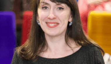 Mairi Kidd - Author Photo (1)
