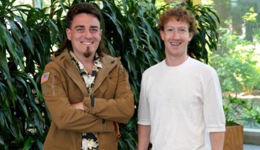 Mark Zuckerberg Palmer Luckey