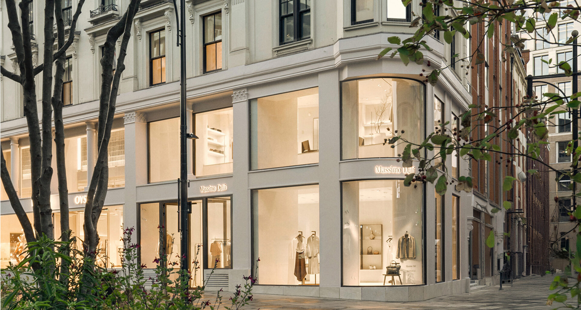 Massimo Dutti unveils new store concept on London’s Oxford Street