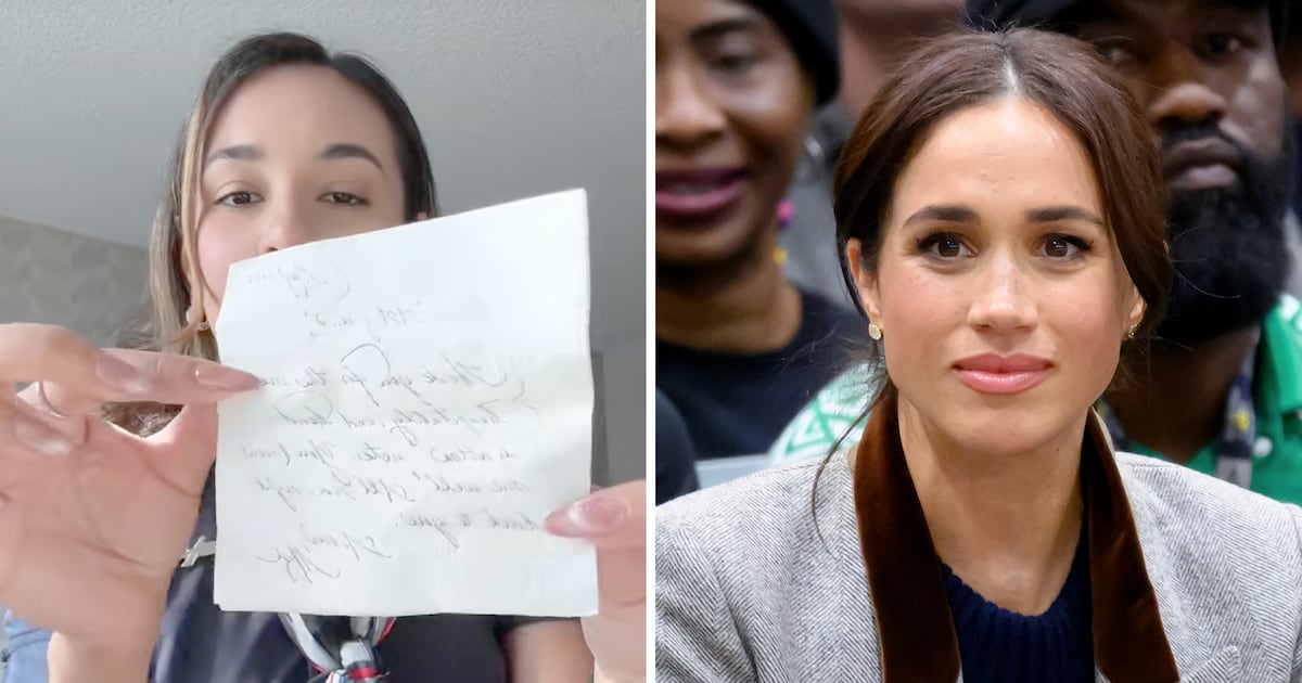 Meghan Markle Stuns Flight Attendant With Handwritten Note