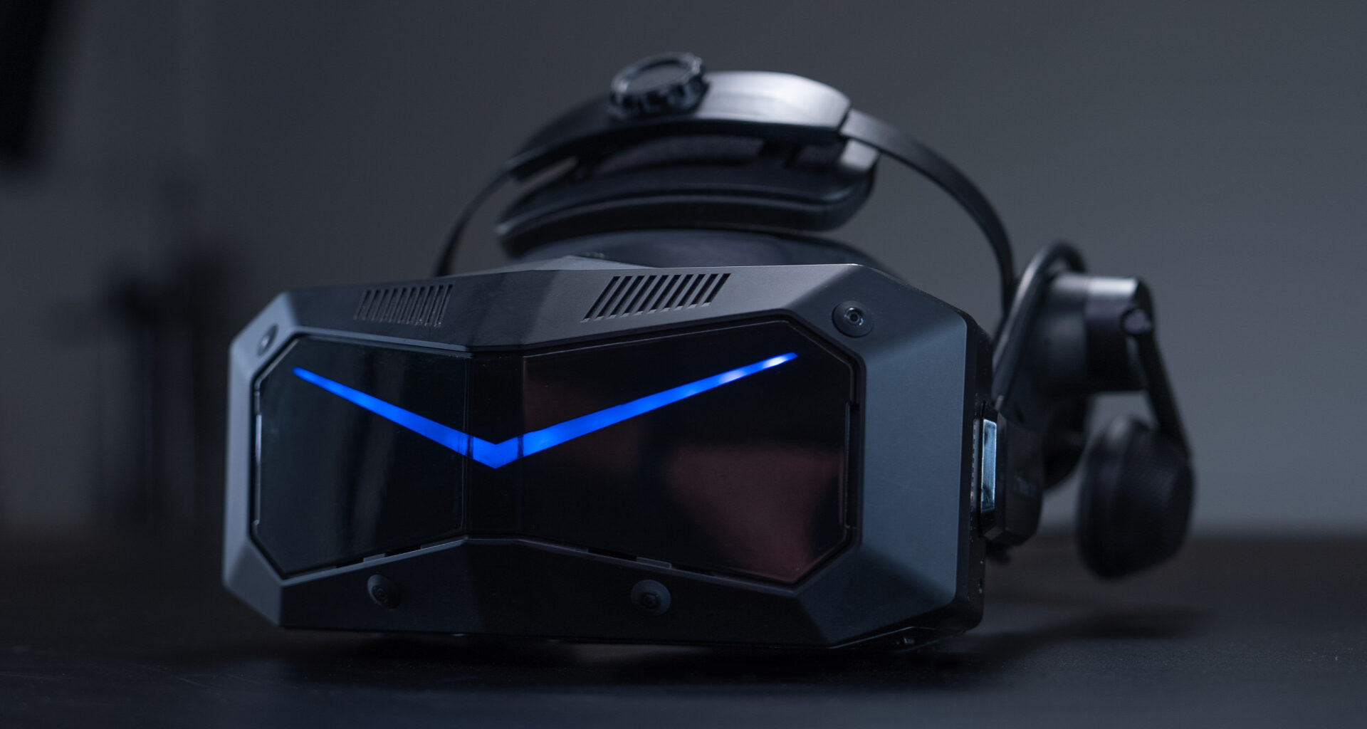 Pimax Crystal Super users may face some bugs with the new high-end VR headset