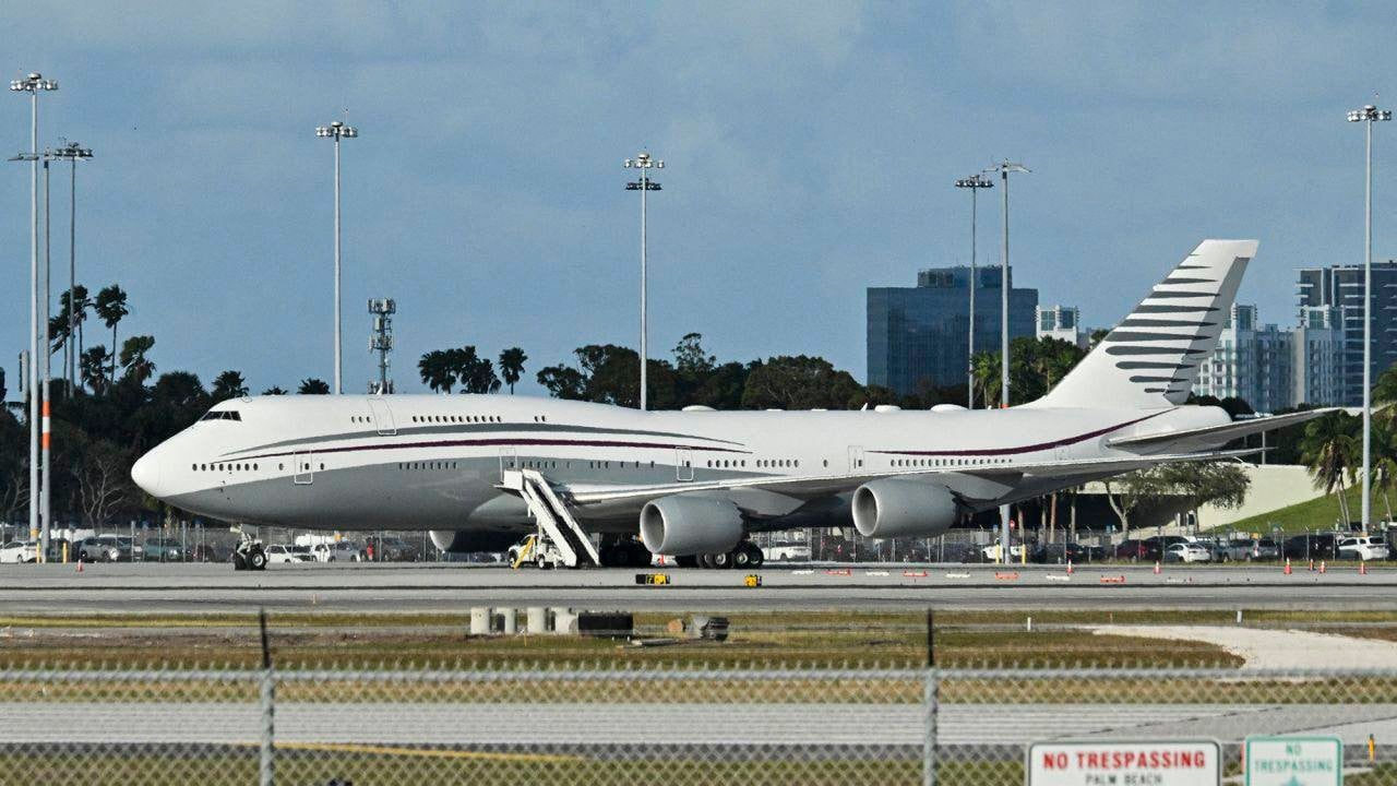 Pentagon accepts jet gift to Trump from Qatari royal family