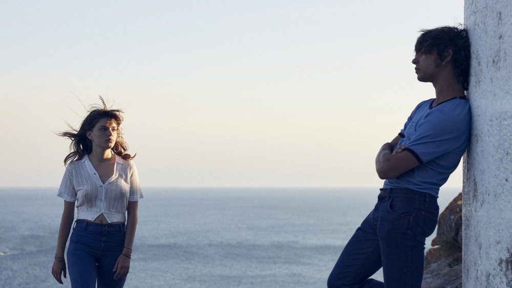 Carla Simón's Lovely, Pensive Coastal Voyage