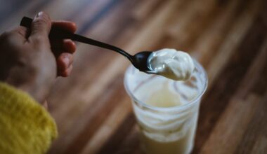5 reasons to eat yoghurt every day (and the ones to avoid)