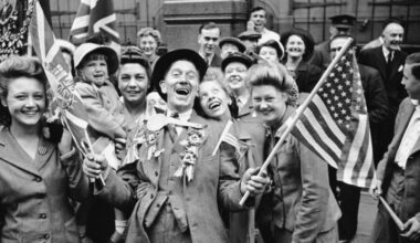 How a euphoric Britain celebrated VE Day
