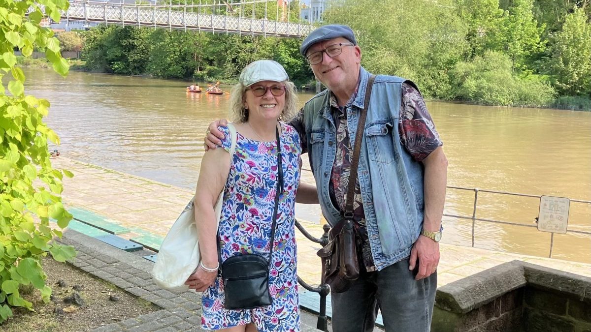 Volunteer, on £1.7k pension, who showers at gym to save money