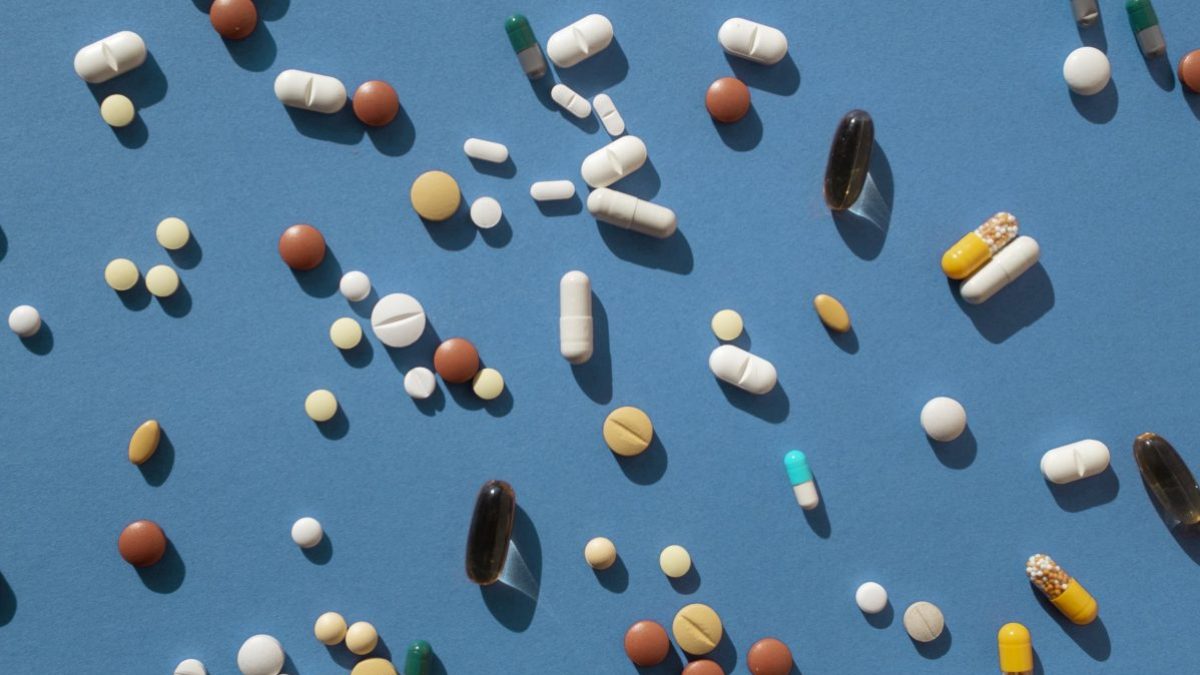 Labour considers crackdown on big pharma payments to NHS doctors