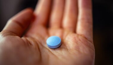 Urgent warning after two die in London taking 'blue pills' | News UK