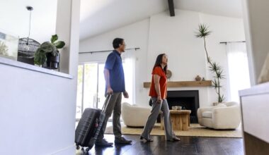 Gangs in Spain are renting out tourist flats that might not even exist
