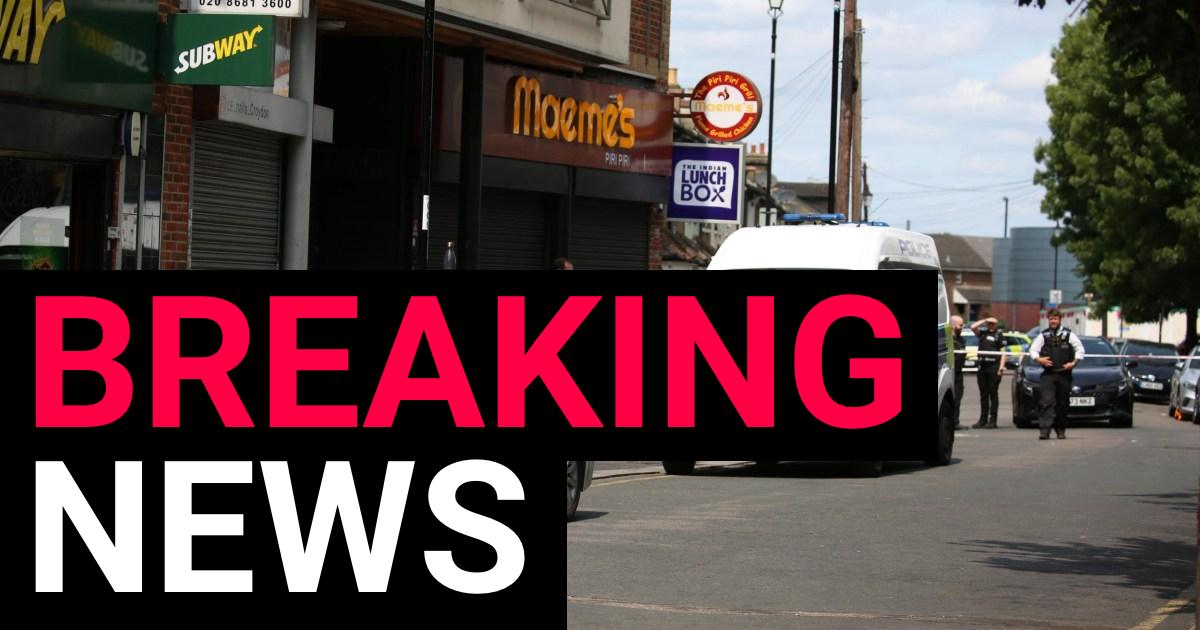 ‘Beautiful’ woman in her 20s stabbed to death in middle of town centre | News UK