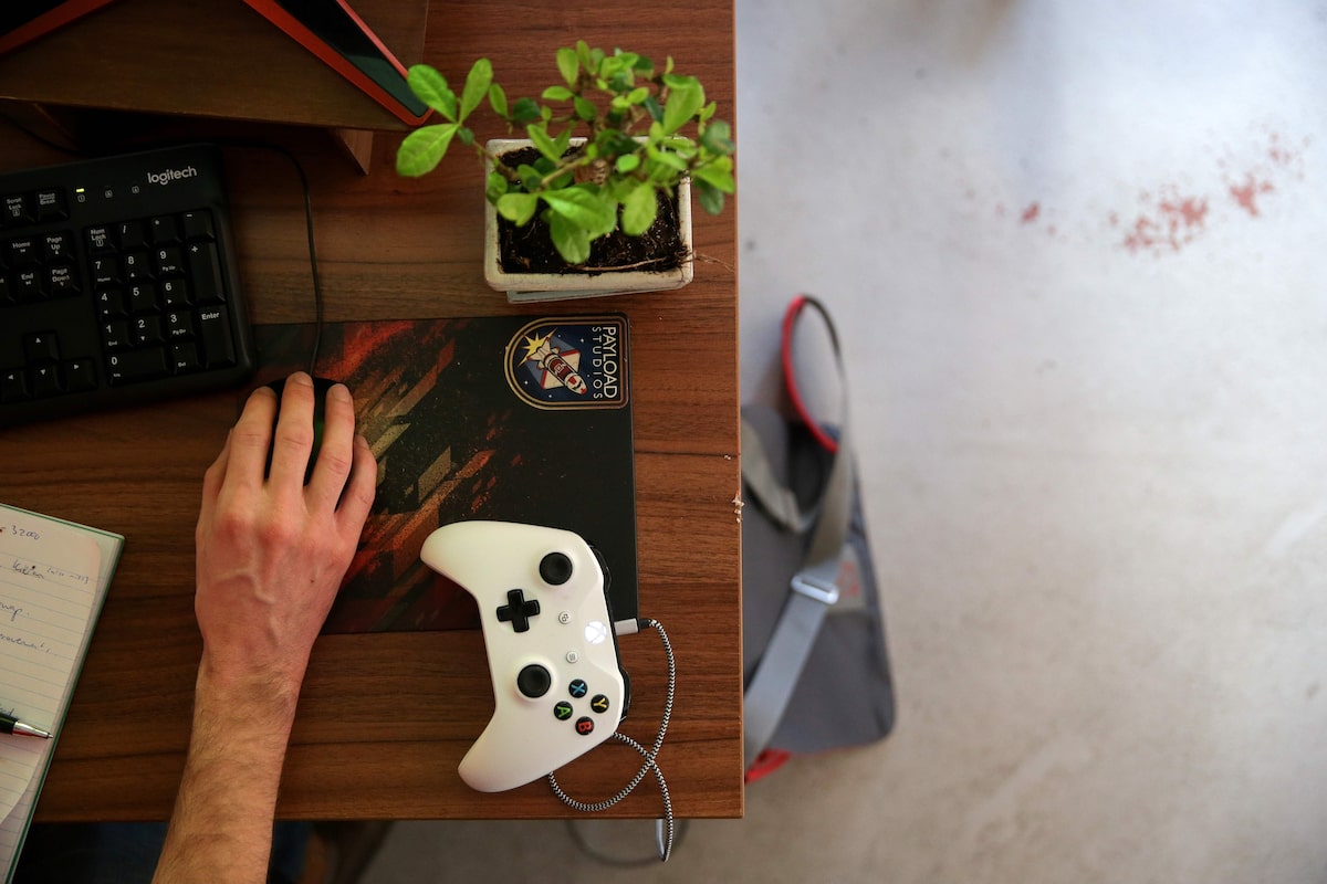 Canadian teens are getting hooked on this gateway to gambling in online games