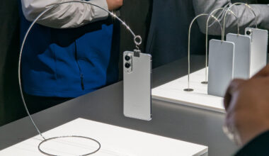 Samsung Galaxy S25 Edge at Unpacked