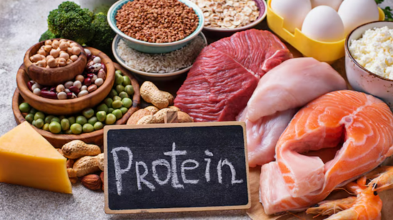 Not getting enough protein? Watch for these warning signs in your body. (Freepik)