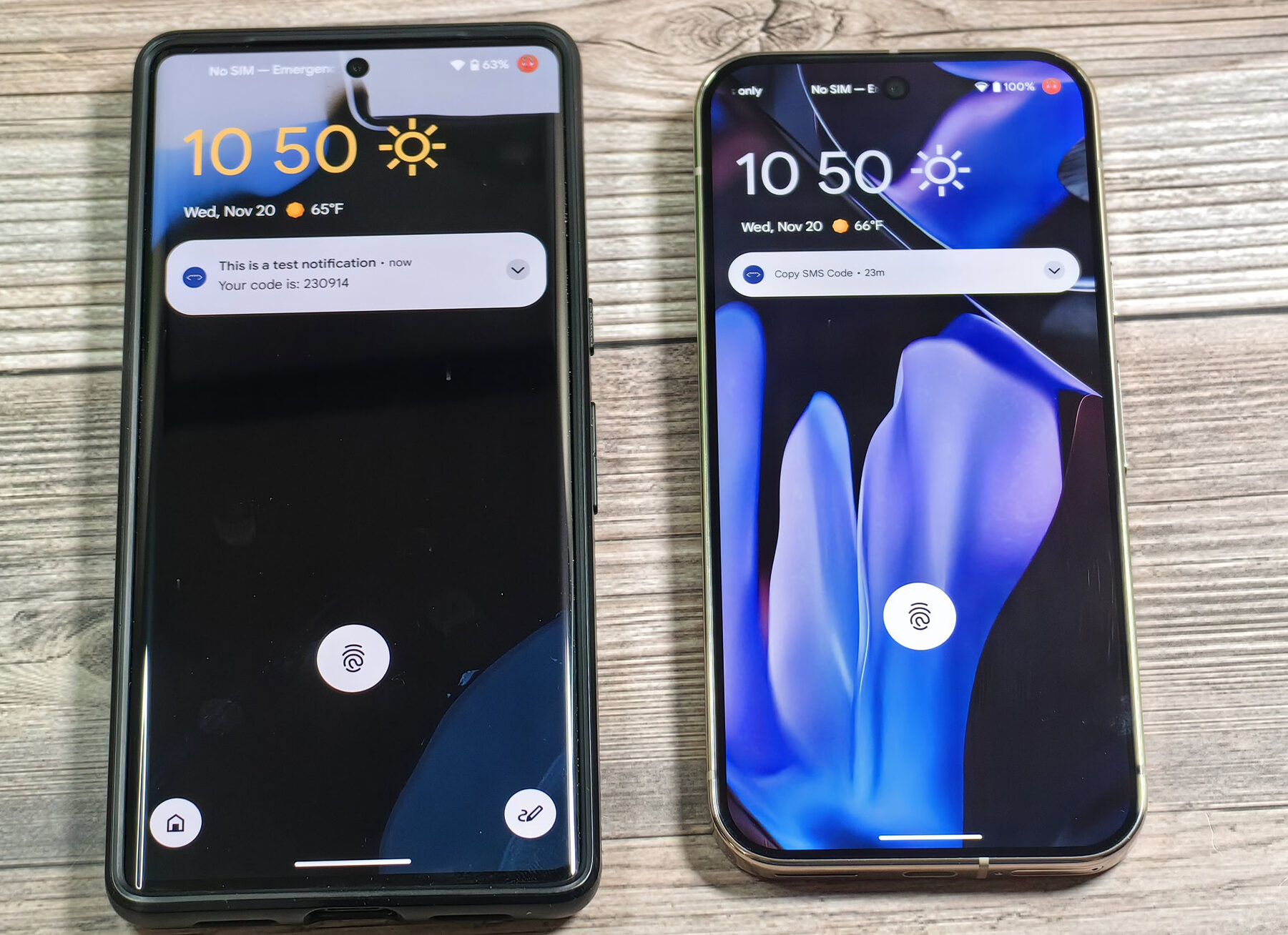 Sensitive notification on lock screen of Android 15 QPR2 Beta 1 vs Android 16 DP1