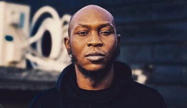 Popular Nigerian singer, Seun Kuti narrowly escapes stray bullet in U.S. hotel room [VIDEO]