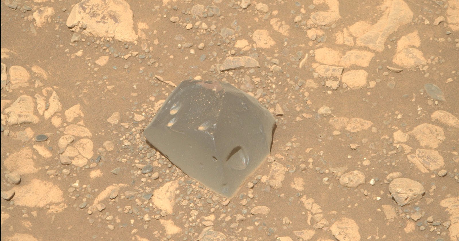 NASA Perserverance Rover Snaps Photo of 'Skull' on Mars
