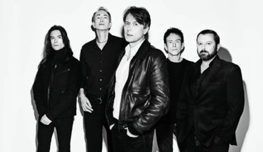 Suede return with 'Disintegrate' to announce new album 'Antidepressants' and London Southbank takeover